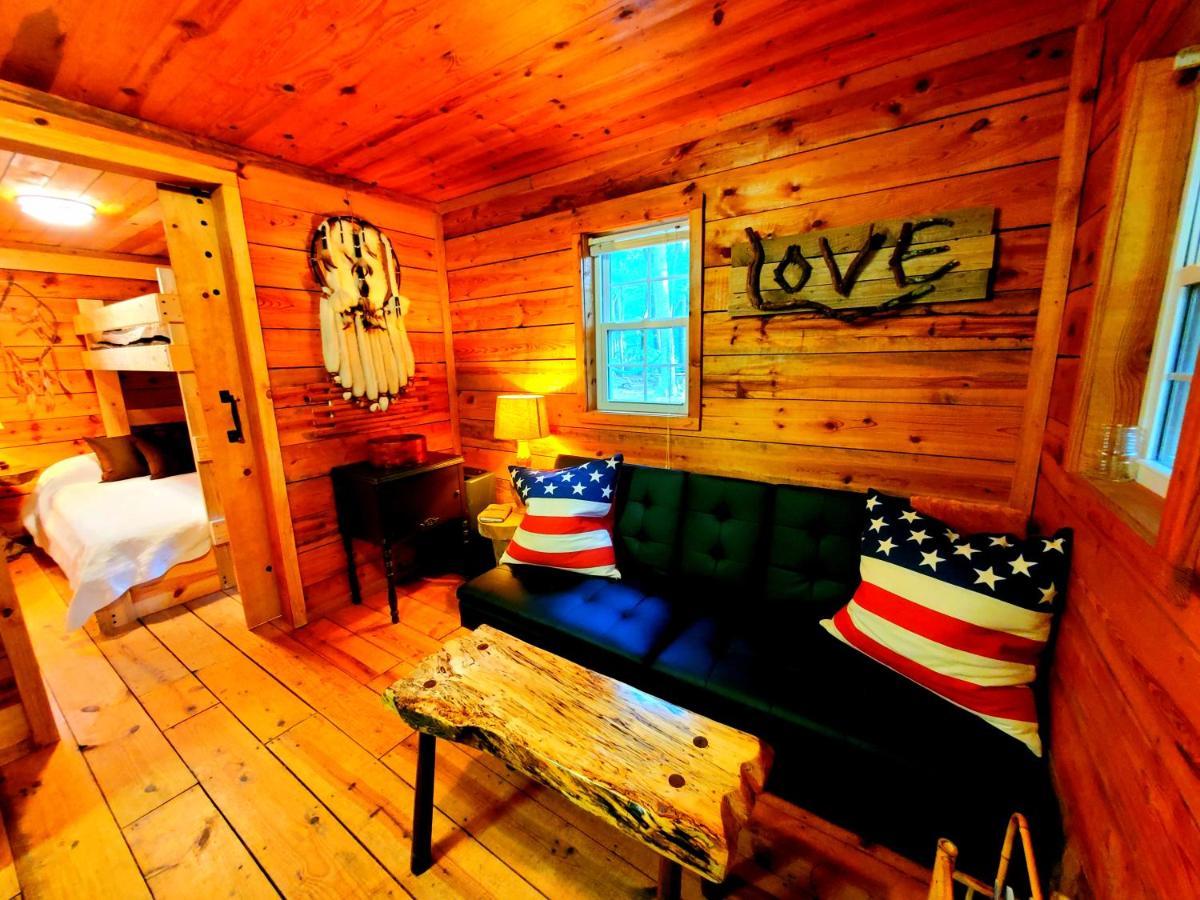 Lil' Log At Hearthstone Cabins And Camping - Pet Friendly 헬렌 외부 사진