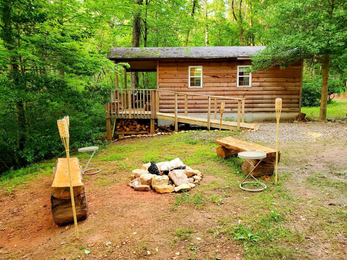 Lil' Log At Hearthstone Cabins And Camping - Pet Friendly 헬렌 외부 사진